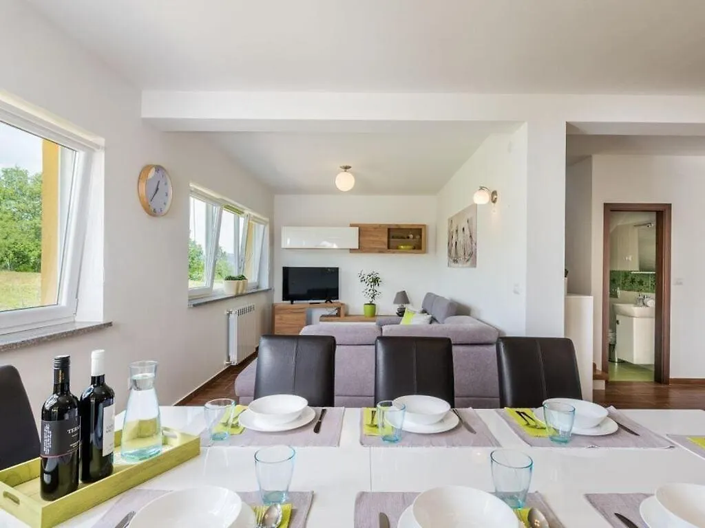 Villa Cosy Apartment In Potpican