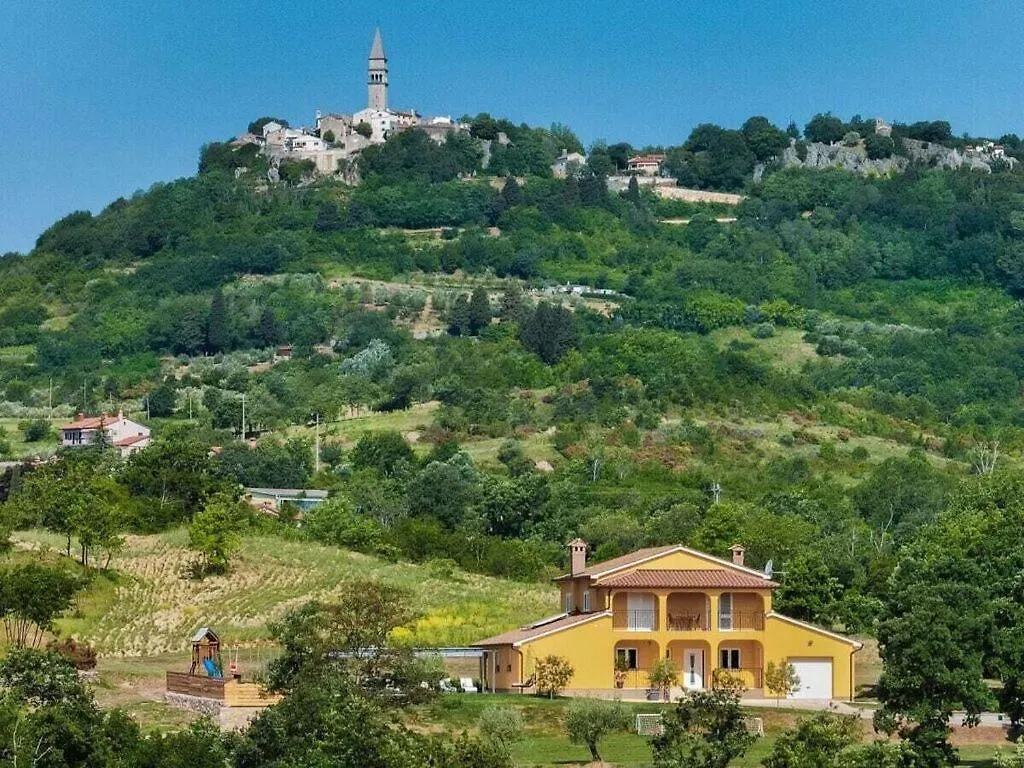Cosy Apartment In Potpican Villa
